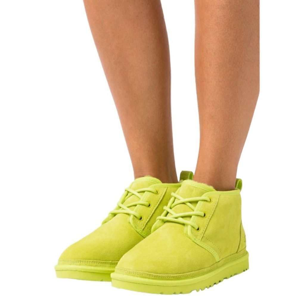 UGG NEUMEL Lime Green Woman’s Boots Size 5